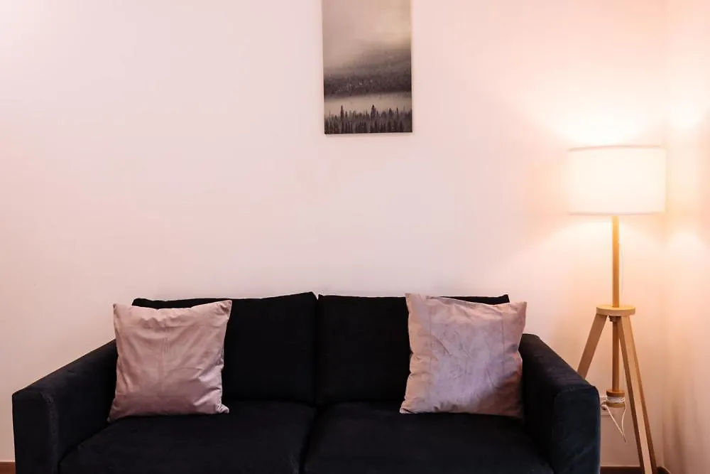 B 204, Apartments In The Heart Of بودابست