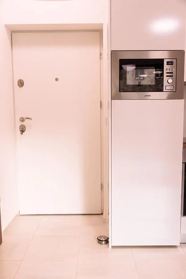 B 204, Apartments In The Heart Of Budapest