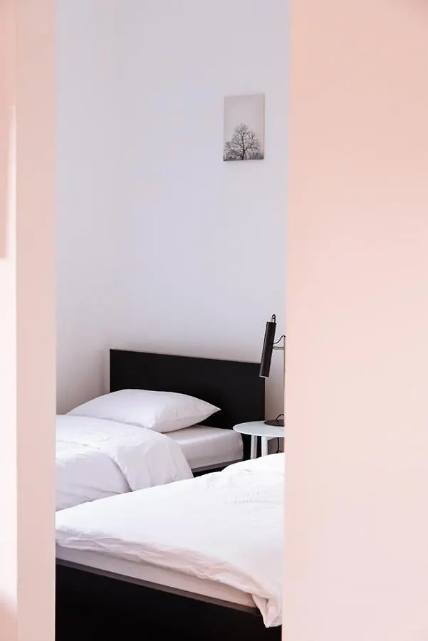 B 204, Apartments In The Heart Of Budapest